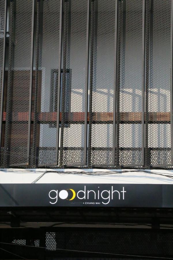 Goodnight Chiang Mai Gate Hotel Buitenkant foto
